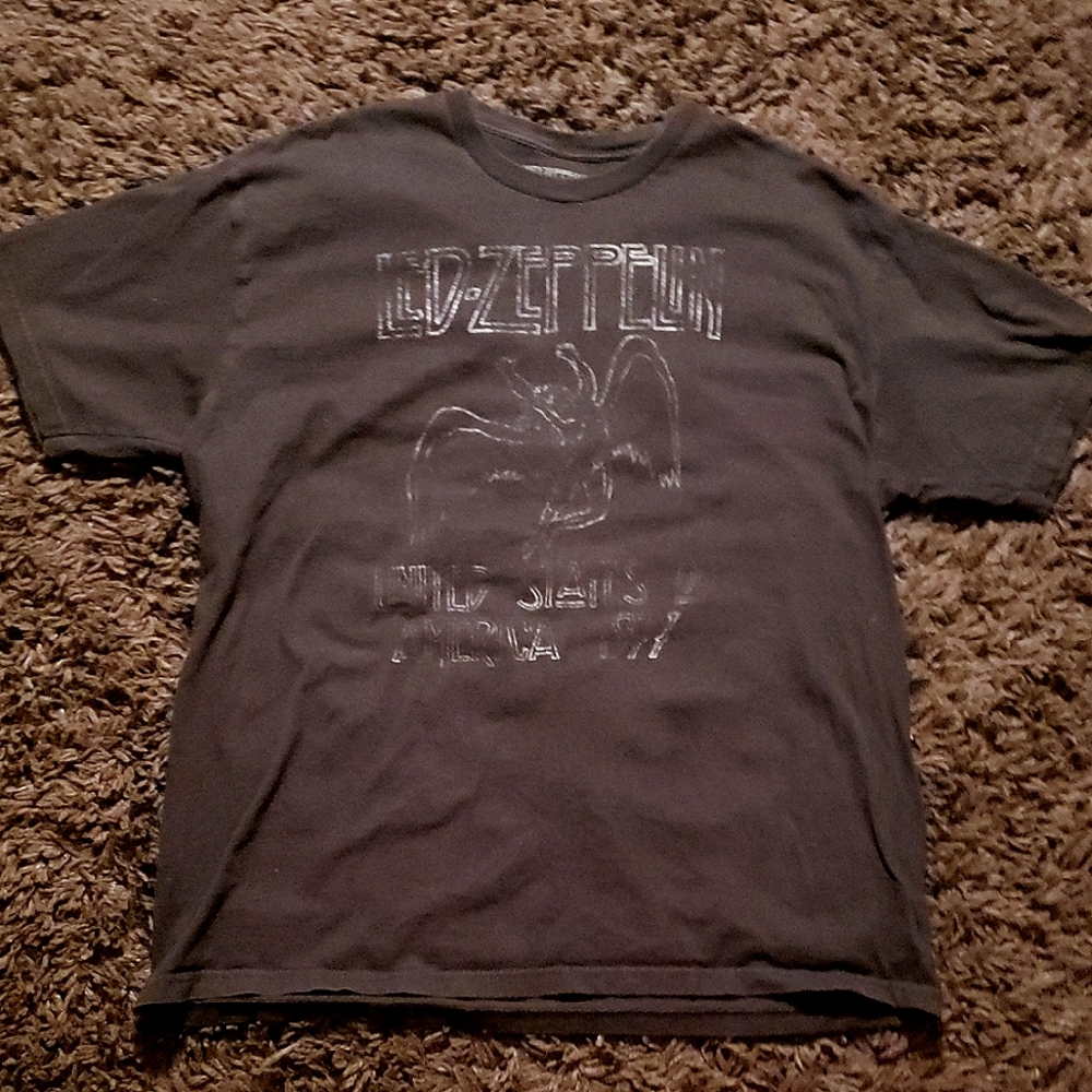 Led Zeppelin Charcoal Gray Graphic Tee